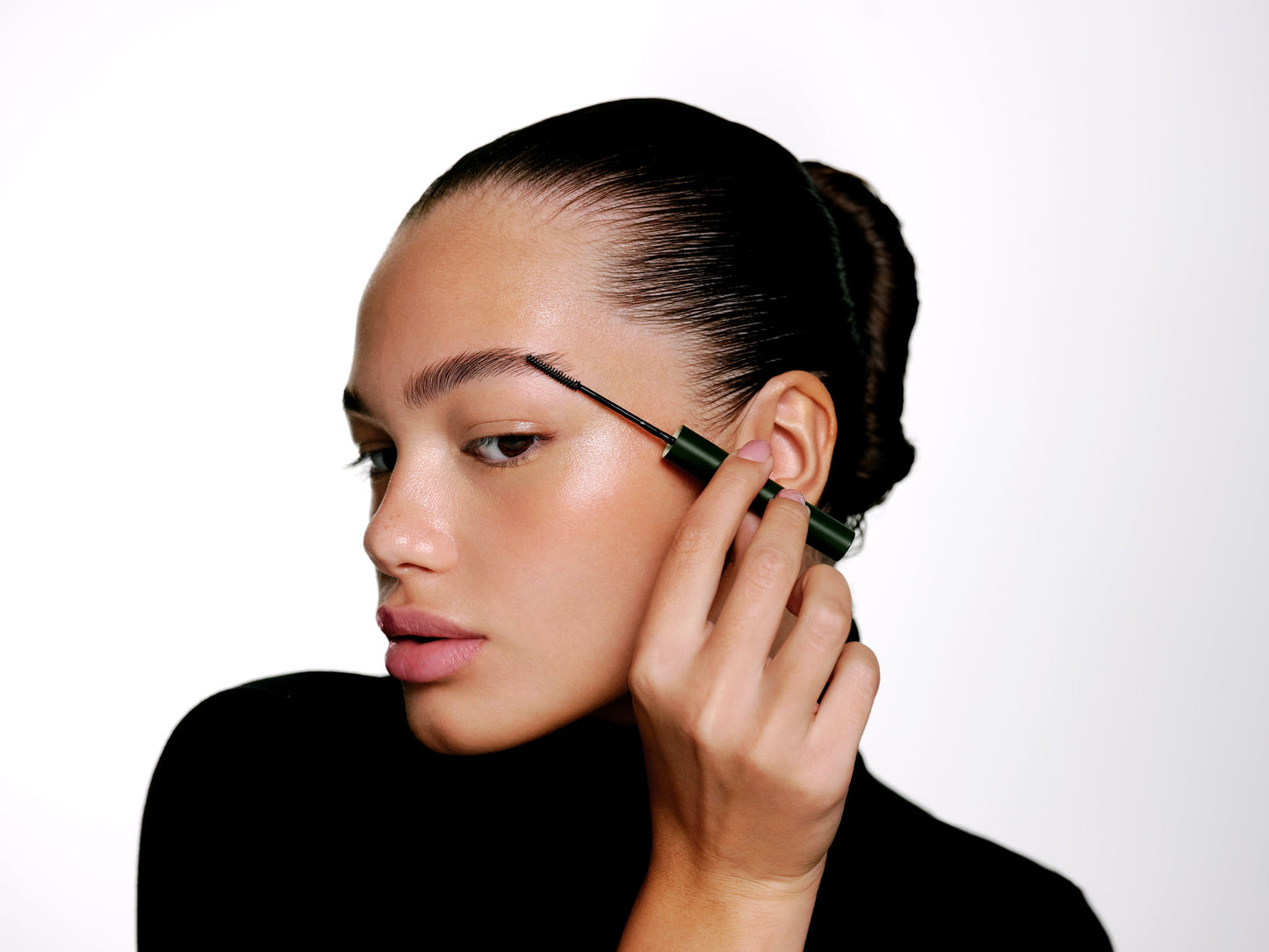 Brow gel application